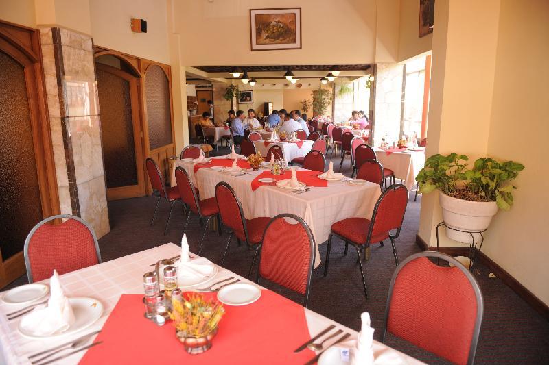 Cesar'S Plaza Hotel كوتشابامبا المظهر الخارجي الصورة
